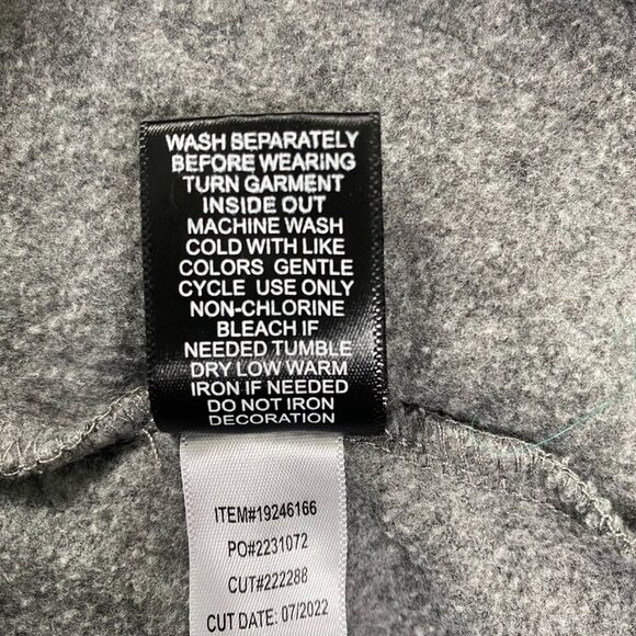 Torrid Gray Long Raglan Sleeve Crew Neck Classic Fit Skull Sweatshirt, 2X #290 - Picture 9 of 9